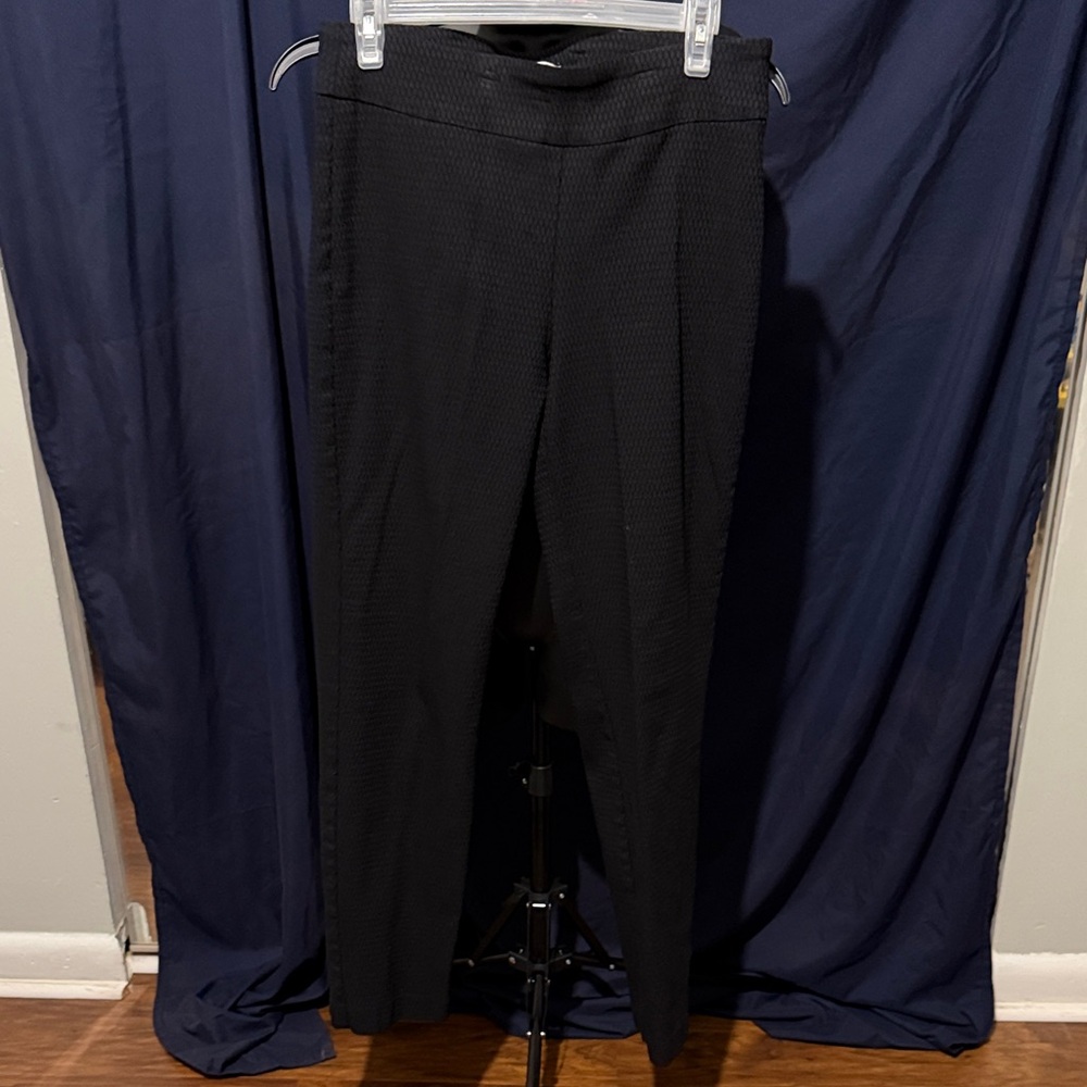 Dana Buchman Black Textured Pants
